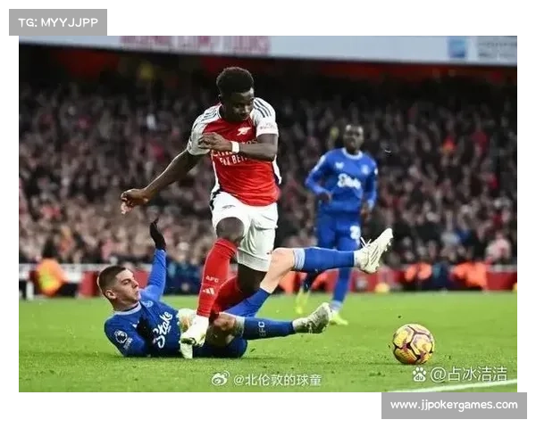 英超裁判频繁争议 桑德兰与埃弗顿手球未判引发讨论